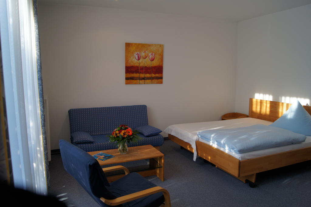 Hotel Phoenix Rastatt Quarto foto